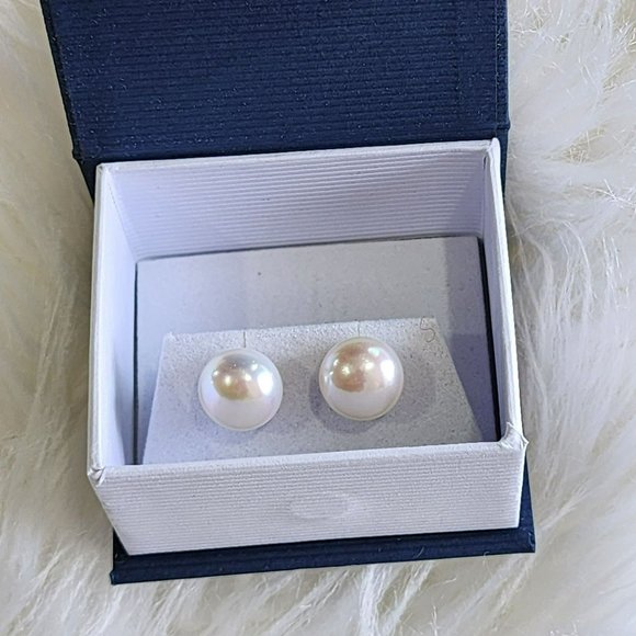 925‎ Sterling Silver 11mm Button White Cultured Freshwater Pearl Stud Earrings - Picture 6 of 12